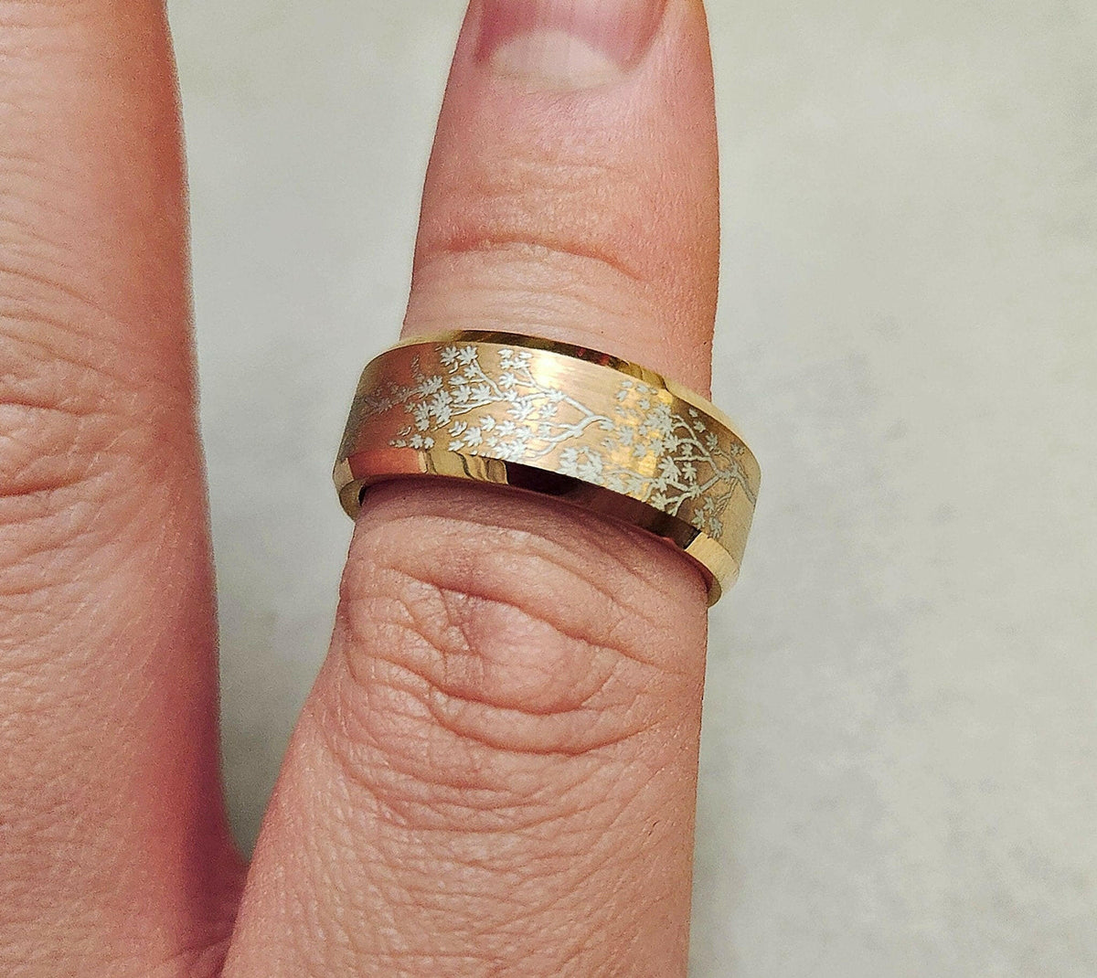 Engraved Japanese Maple Tree ring, Maple Tree Wedding Ring ,Maple T...