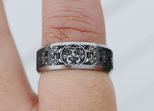 Abrir la imagen en la presentación de diapositivas, Engraved Marked Mexican Aztec Ring, Aztec Warrior Ring, Aztec Calendar Ring, Toltec, Mayan Band, Navajo, Inca, Montezuma, Quetzalcoatl - 8mm - The Veil
